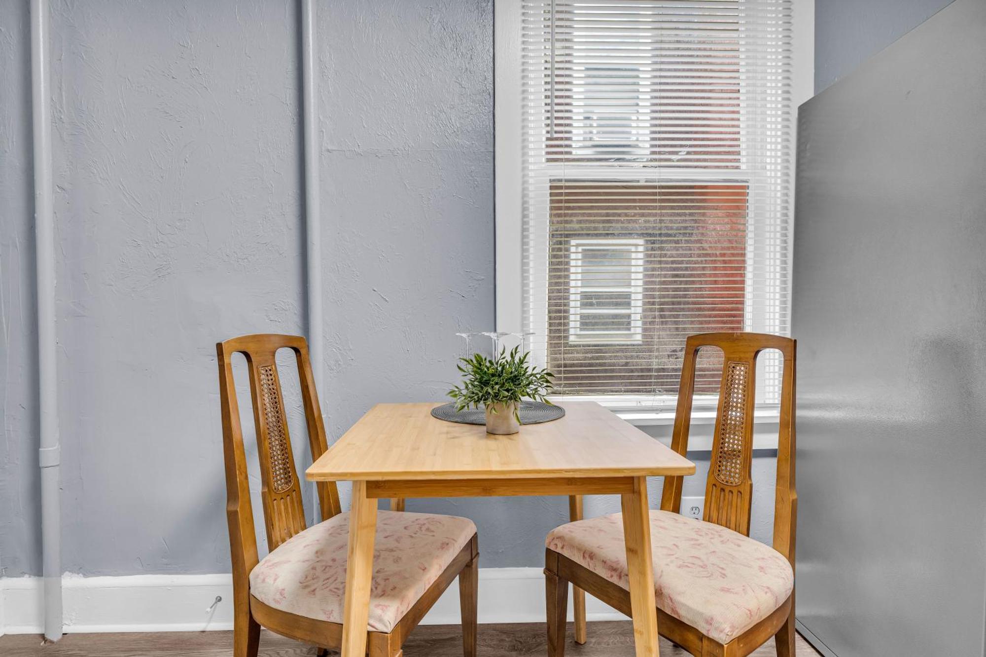 클리블랜드 Historic Cozy Haven In Little Italy 아파트 외부 사진